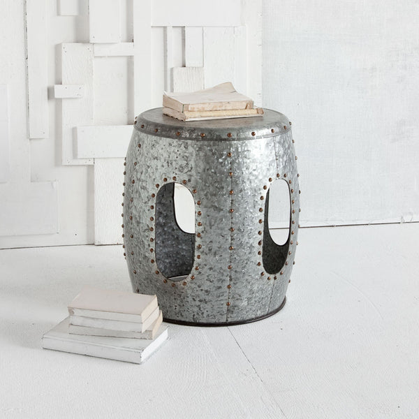 McArthur Metal Stool - CENTURIA