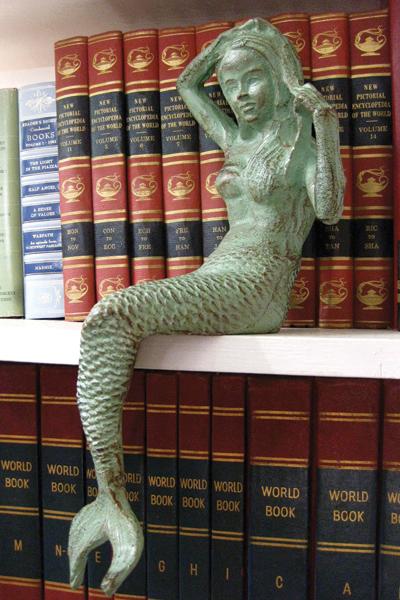 Cast Iron Mermaid - CENTURIA