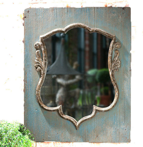 Mirror Armor on Wood - CENTURIA